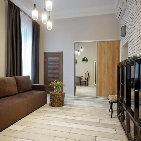 Apartment D5 *